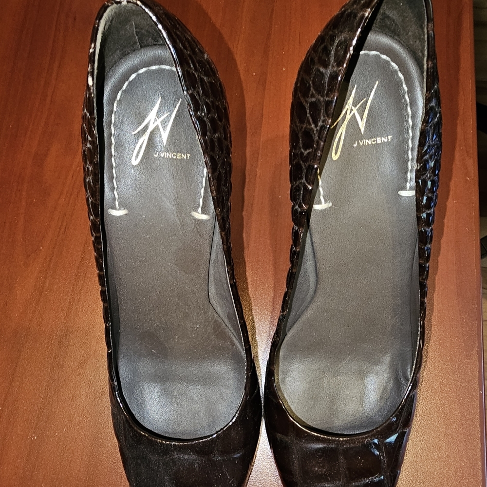 J.Vincent brown croc embossed heels - Picture 3 of 4